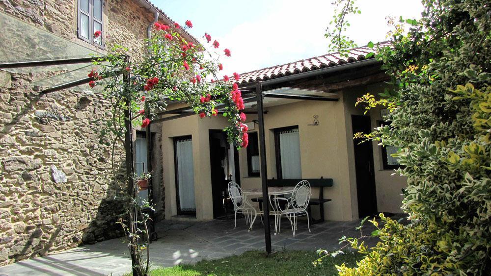 Gasthaus Casa Lucas Arzúa Exterior foto