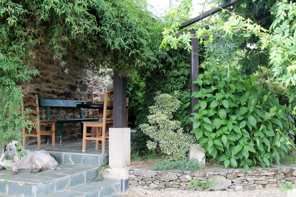 Gasthaus Casa Lucas Arzúa Exterior foto